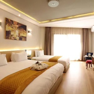4* Hotel Silver &