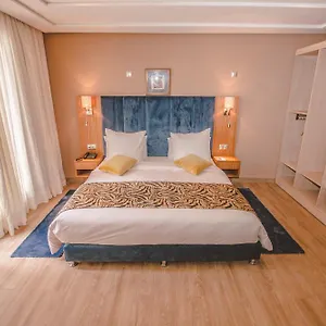 4* Hotel Downtown By New Art